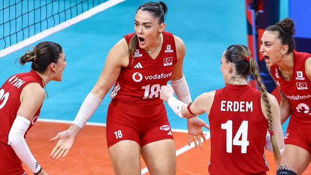Filenin Sultanları Tarih Yazmaya Devam Ediyor! Almanya'yı Yenerek Yarı Finale Yükseldiler