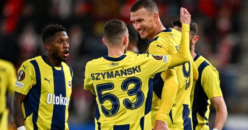 Prag'da Kanarya kazandı! Slavia Prag-Fenerbahçe 1-2