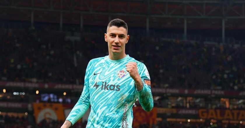 Son Dakika Spor Haberi | Eyüspordan Berke Özer açıklaması! Galatasaray istiyordu