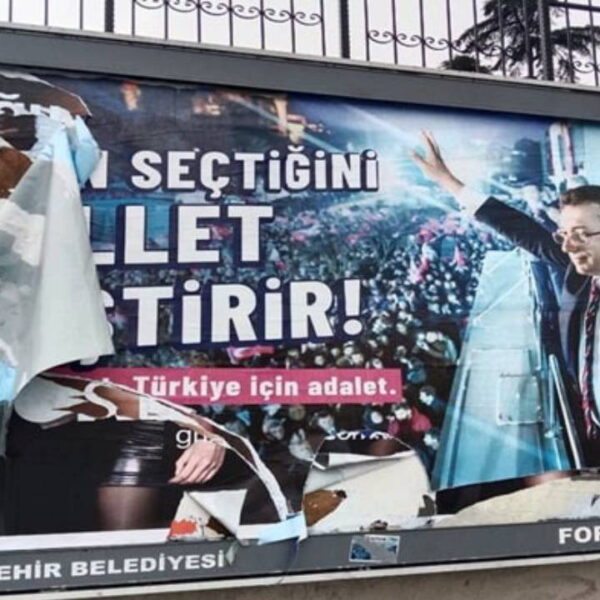 İmamoğlu’nun afişleri toplatıldı, Yerlikaya sorumluluk almadı: ‘Görev alanımızda değil’ – Son Dakika Türkiye Haberleri