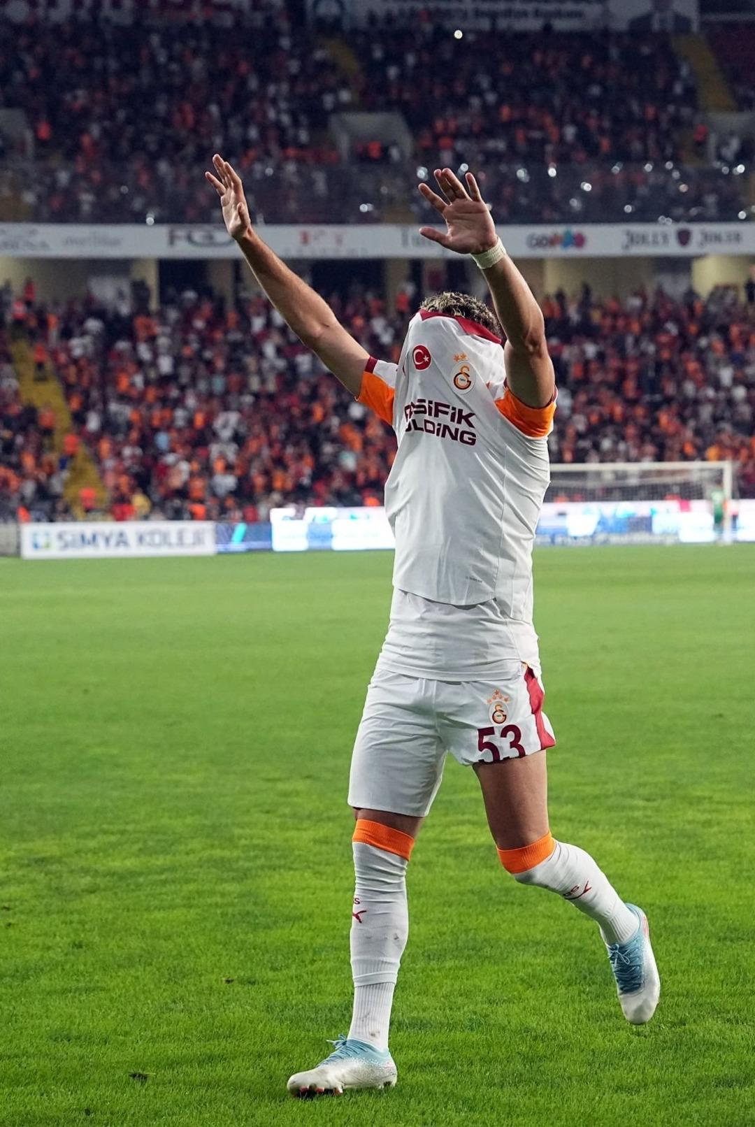 Galatasaray sezona farklı bir zaferle başladı! Cimbom Gaziantep'ten farklı bir zaferle geri dönüyor ... 2