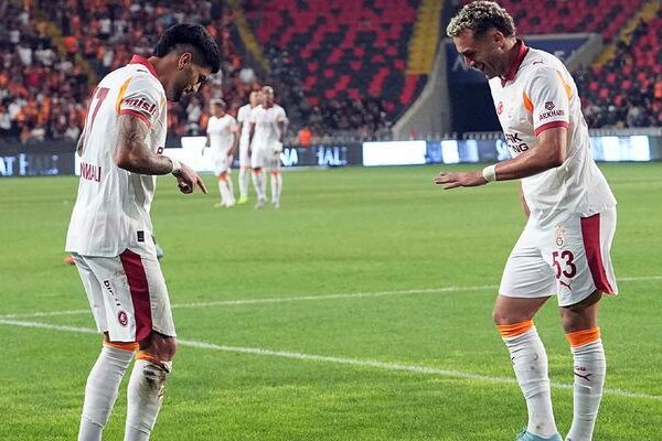 Galatasaray sezona farklı galibiyetle başladı! Cimbom Gaziantep deplasmanından farklı galibiyetle dönüyor…
