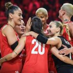 Filenin Sultanları’ndan Dünya Şampiyonası’na müthiş başlangıç! İspanya’ya set vermediler…
