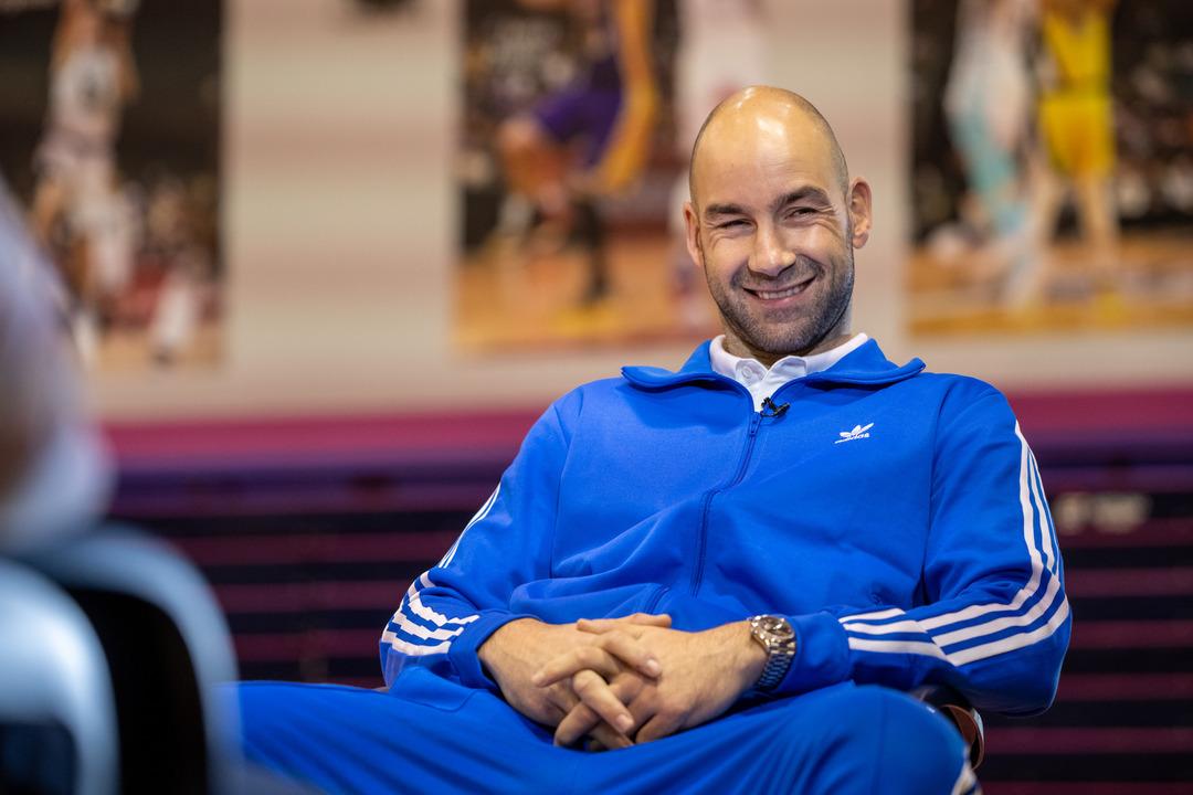 Yunan basketbol oyuncusu Anthetokounmpo'nun sınırını aştı! Yenilgiyi sindiremedi, canlı yayınında Türk bayrağına hakaret etti 2