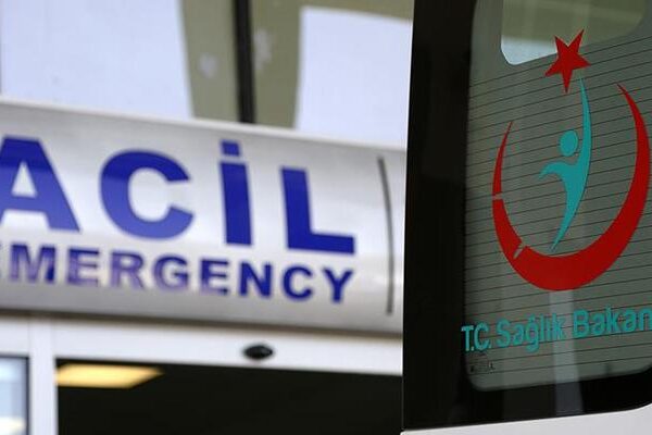 Yer: Denizli! Devrilen motosikletteki 2 kişi öldü