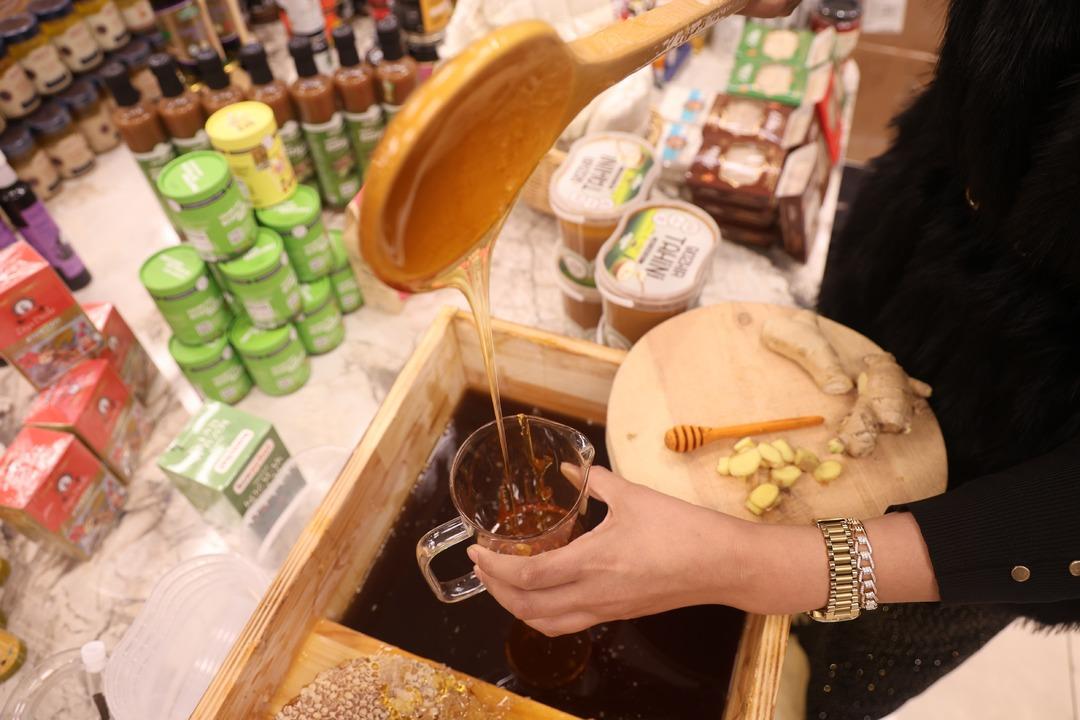 Boğaz enfeksiyonlarına karşı doğal destek: Zencefil ve bal karışımı tarifi... 3